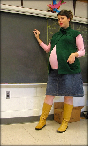 Забеременела от учителя. Учительница беременна. Толстая учительница.