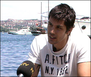 cenk akyol 239105 uludağ sözlük galeri